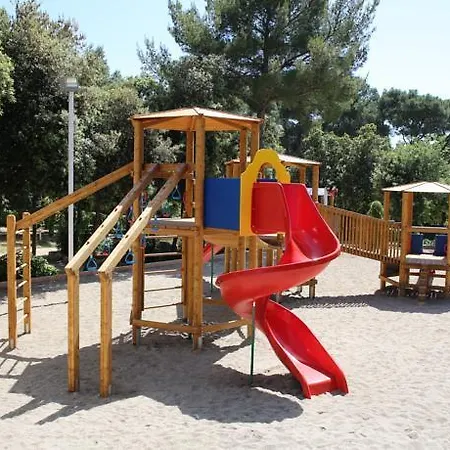 Aldeamento Turístico Mobile Biograd - Soline Biograd Na Moru